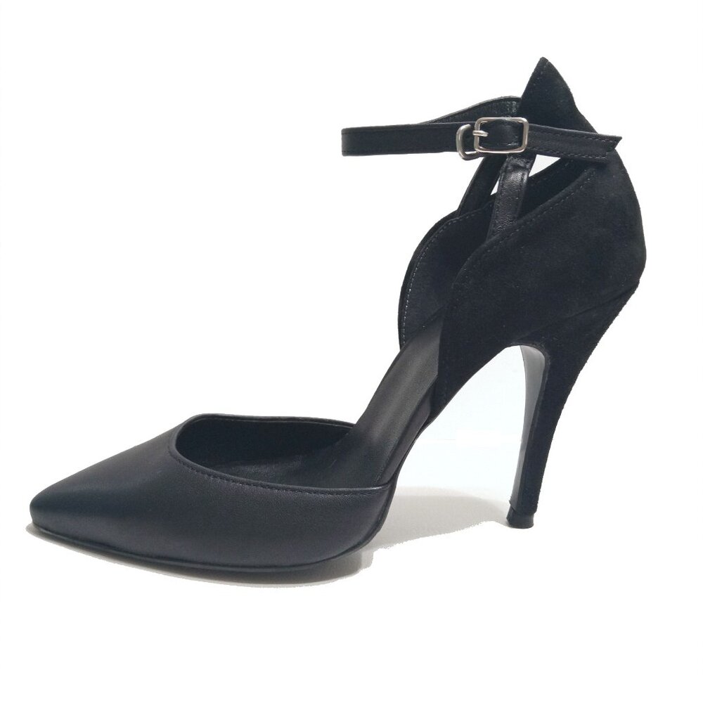 Petite Black Leather Suede Pump